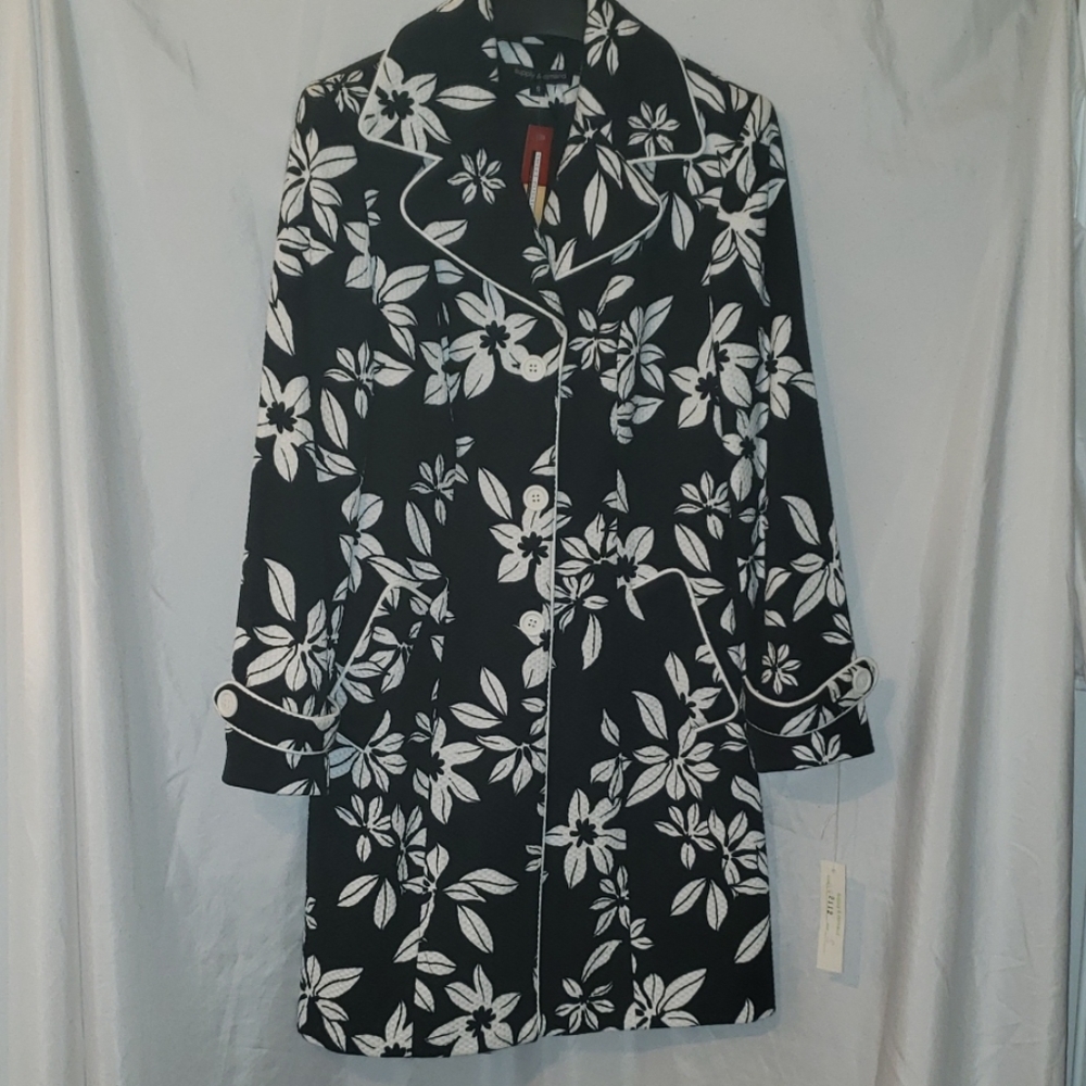 NWT Supply & Demand coat size S